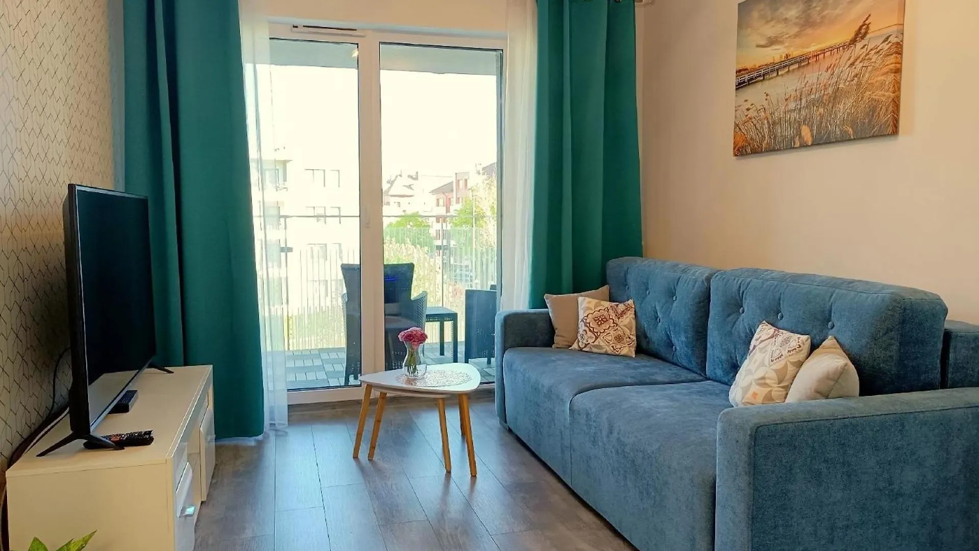Brandneue Wohnung In Kolberg Mit Garten